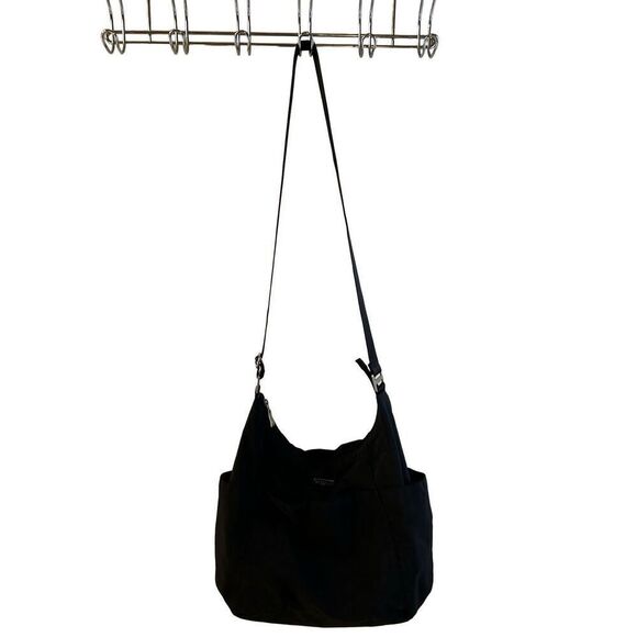 Baggallini black nylon 15x12.5” shoulder crossbody half moon bag? - Picture 1 of 10